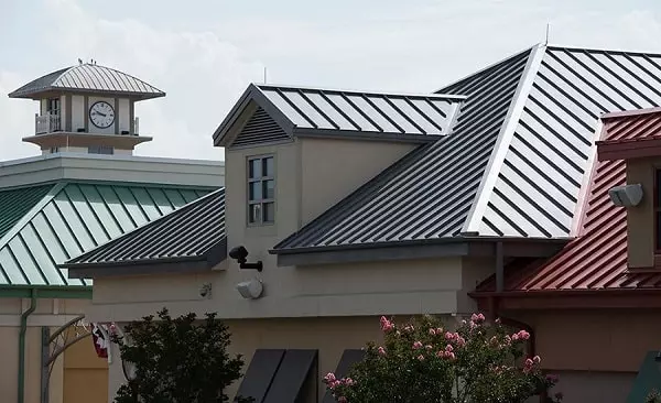 Pros and Cons of Metal Roofs